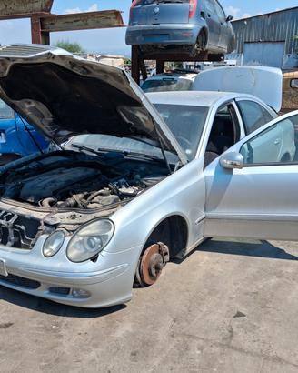 ricambi Mercedes W211 Classe E 270CDI cambio autom