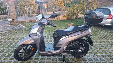 Sym Symphony ST 125 pari al nuovo