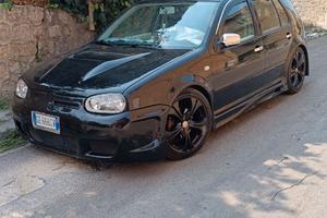 VOLKSWAGEN Golf 4ª serie - 2003