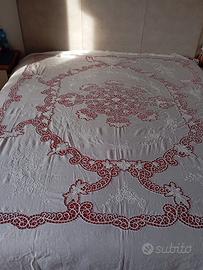 copriletto  bisso di lino ricamato e pizzo burano