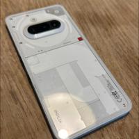 NOTHING 3A QUASI NUOVO - POCO TEMPO