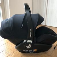 Ovetto Marble Maxi-Cosi 0-15 mesi con base Isofix