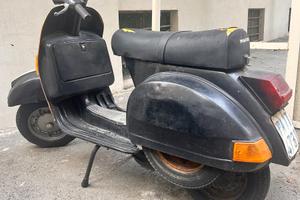 Vespa px arcobaleno 1984