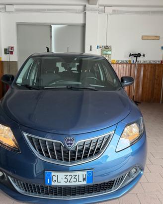 Lancia Ypsilon 1.0 FireFly 5 porte S&S Hybrid Gold