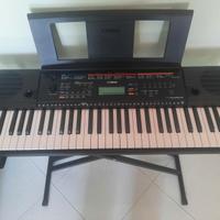 Tastiera Yamaha PSR E-263