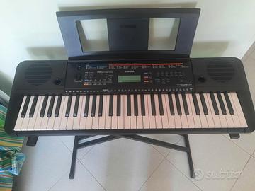 Tastiera Yamaha PSR E-263