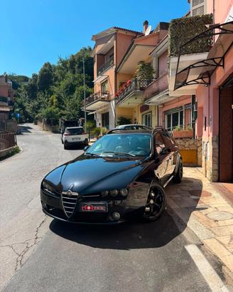 Alfa Romeo 159 2.4 JTDm 20V Sportwagon Exclusive, 