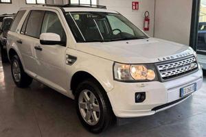 Land Rover Freelander 2.2 sd4 HSE 190cv auto TETTO