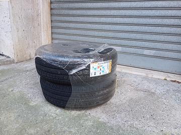 n.2 Pirelli Scorpion 215/65R17 nuovi