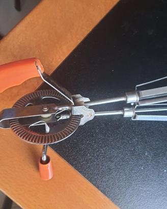 Frullino Sbattitore Manuale a Manovella Vintage An