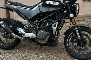 Husqvarna - Svartpilen 401