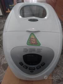 Macchina per il pane Clatronic BBA 2605