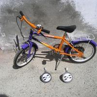 2 Bici ragazzo di diversa altezza
