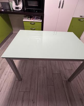 Tavolo in vetro design