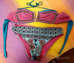 Bikini Twinset con reggiseno prezioso a fascia