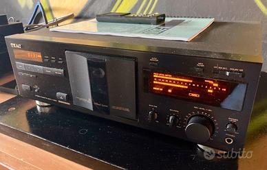 Registratore Teac V-3000