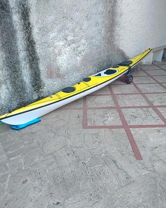 Kayak mare _ carbon kevlar