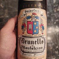 Bicchieri e bottiglie Brunello da collezione 