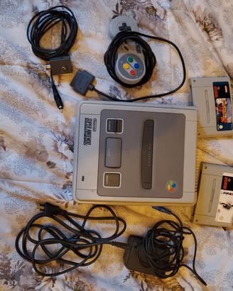 Nintendo SNES PAL + pad + cavi + FIFA 97 e F1 pole