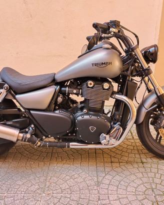 Kit Decat e terminali Triumph Thunderbird Storm