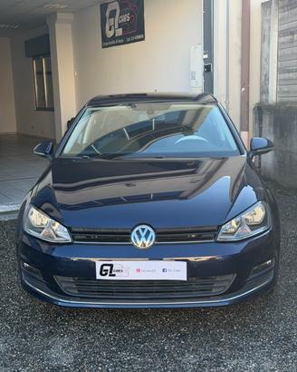 Volkswagen Golf 2.0 TDI DSG 5p. Highline BlueMotio