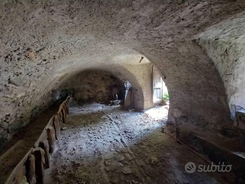 Rustico / Casale di 80 m² a Zelbio - Altro