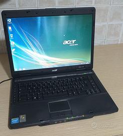 Computer Notebook Acer con Windows 7