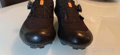 scarpe DMT