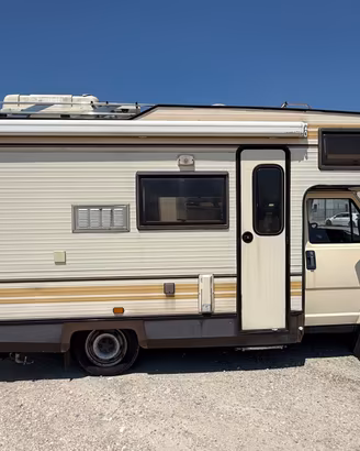 CAMPER MIRAGE 6 POSTI FIAT 2.5 TD ANNO 1990 servos