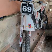 motocross Yamaha 125 yz