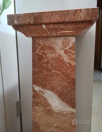 colonna in marmo rosso 