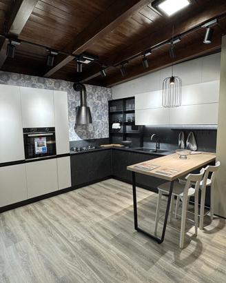 Cucina Febal Casa completa di elettrodomestici