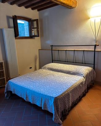 Letto matrimoniale in ferro battuto  e rete  doghe
