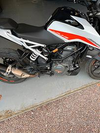 KTM Duke 390