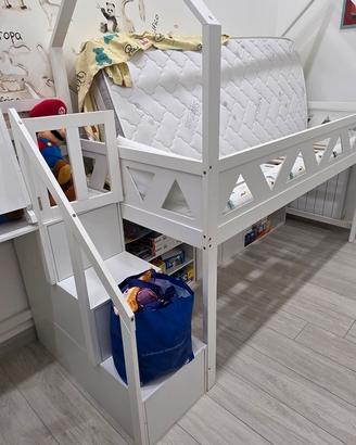 letto a soppalco con scivolo e mobili