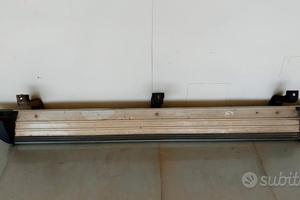 Pedana salita a/dx mitsubishi l200 2006>2010 usato