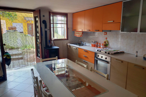 Appartamento con ampio spazio esterno