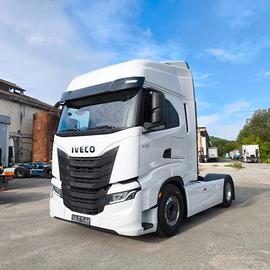 IVECO S-WAY 570 CV