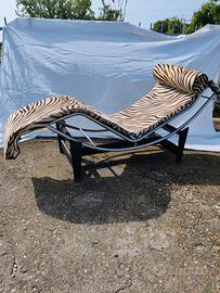 chaise lounge Le Corbusier 
