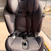 Seggiolino Inglesina newton i-fix