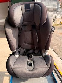 Seggiolino Inglesina newton i-fix