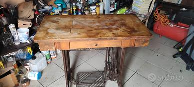 tavolo macchina da cucire NECCHI antica