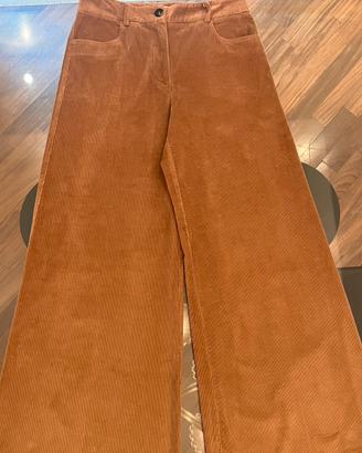 Pantaloni donna in velluto a costine