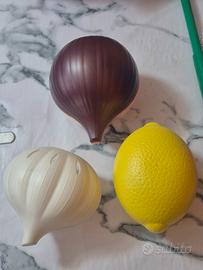 Porta limone, cipolla e aglio