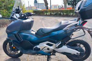 SCOOTER HONDA FORZA 750