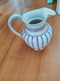 Brocca in porcellana