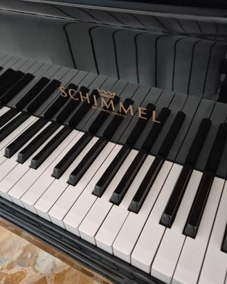 Pianoforte Schimmel mezza coda
