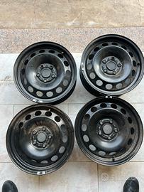 Cerchi in ferro 16 pollici VW