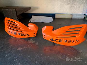 Faro led Acerbis VSL e paramani per KTM