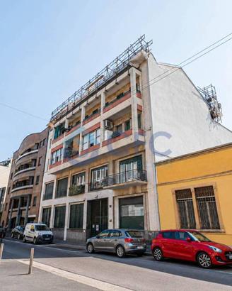 Immobile di 130 m² a Milano